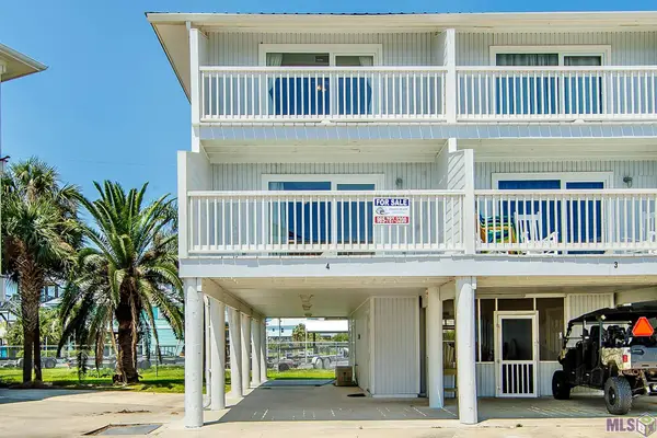 411 Admiral Craik Dr #4, Grand Isle, LA 70358