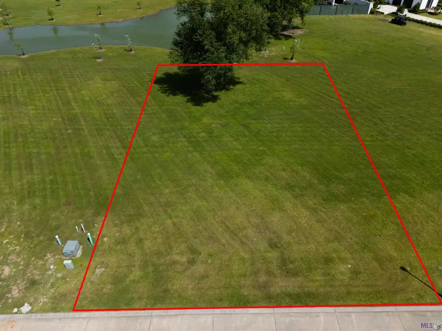 465 Sweet Grass Loop, Thibodaux, LA 70301 - Image #3
