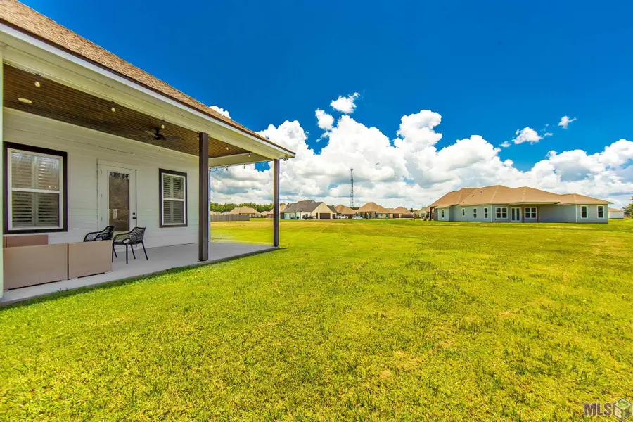 127 Lyndale Ct., Bayou Blue, LA 70364 - Image #2