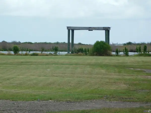 165 Old Hwy 1 North, Leeville, LA 70357