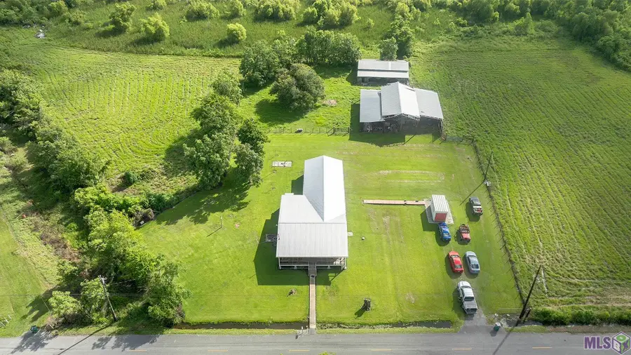 553 Lake Long Drive, Bayou Blue, LA 70364 - Image #3