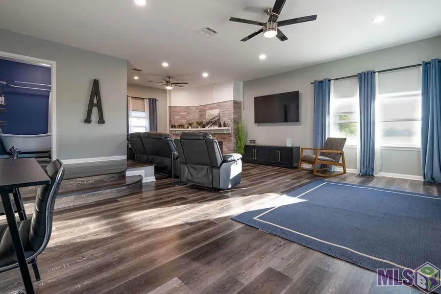 240 Bayou Blue Rd, Bayou Blue, LA 70364 - Image #3