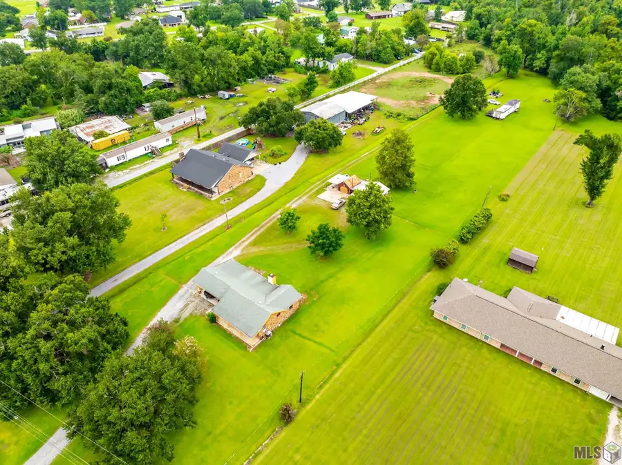 1148 Bayou Blue Rd, Houma, LA 70363 - Image #3
