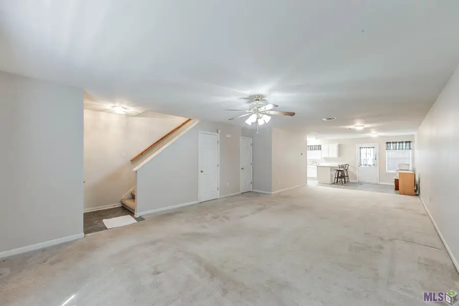 211 Greenbriar Dr, Houma, LA 70364 - Image #3