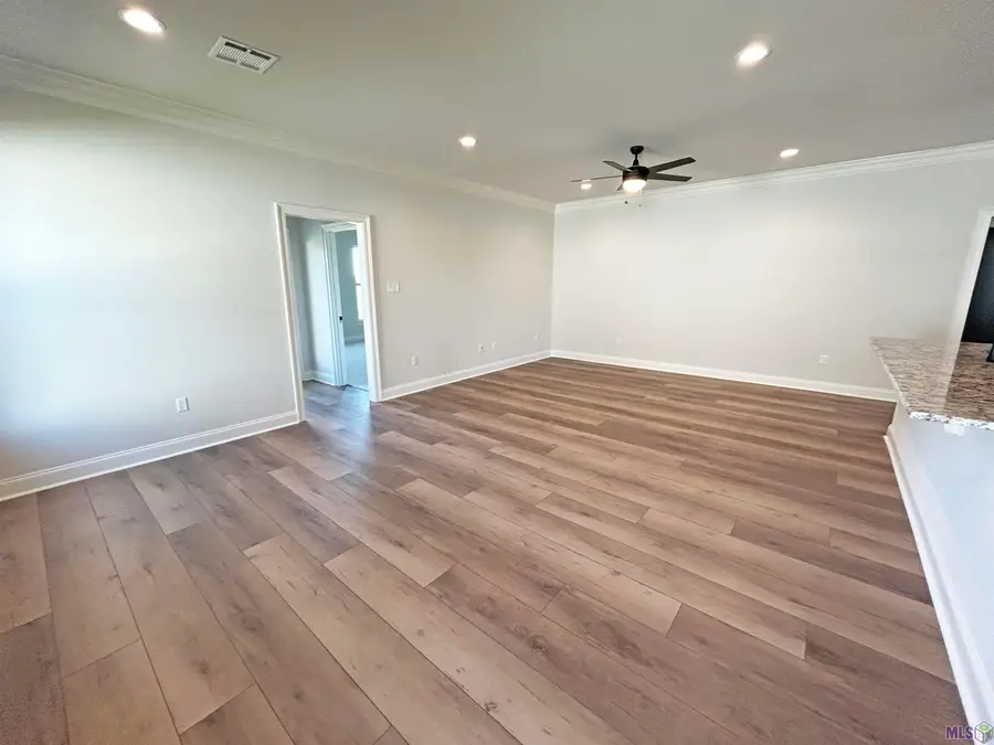 1409 Tina Street, Thibodaux, LA 70301 - Image #2