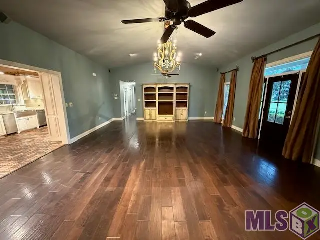 1918-A Bayou Rd, Thibodaux, LA 70301 - Image #3