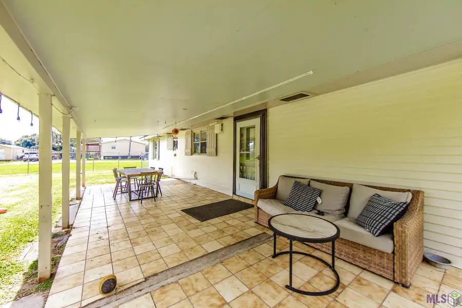 209 Cherry Dr, Thibodaux, LA 70301 - Image #3