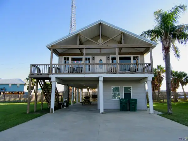 115 Constantin Dr, Golden Meadow, LA 70357