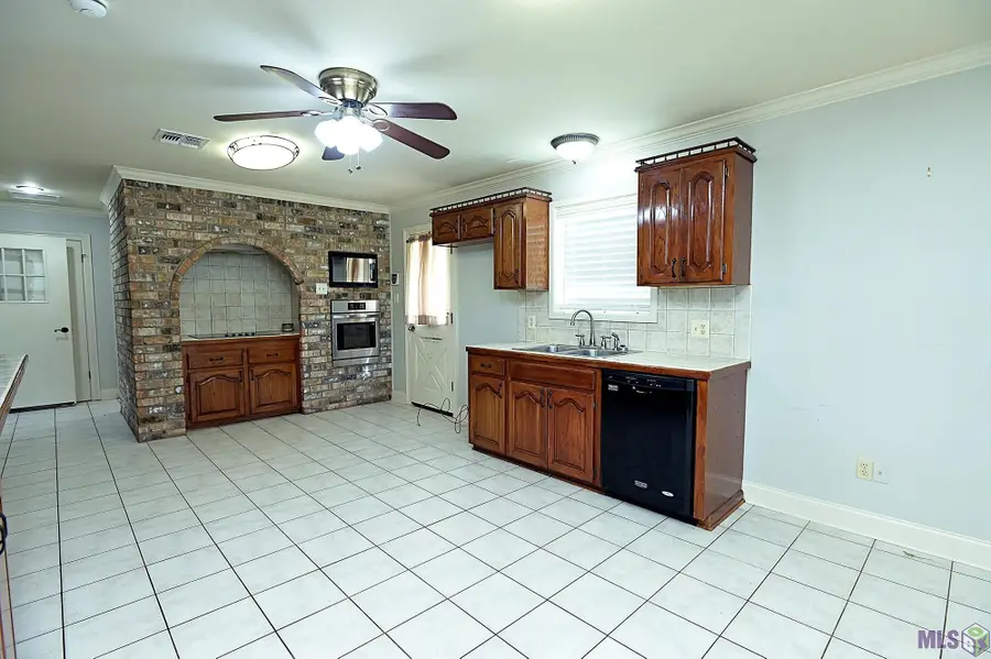 1119 Highway 20, Thibodaux, LA 70301 - Image #3