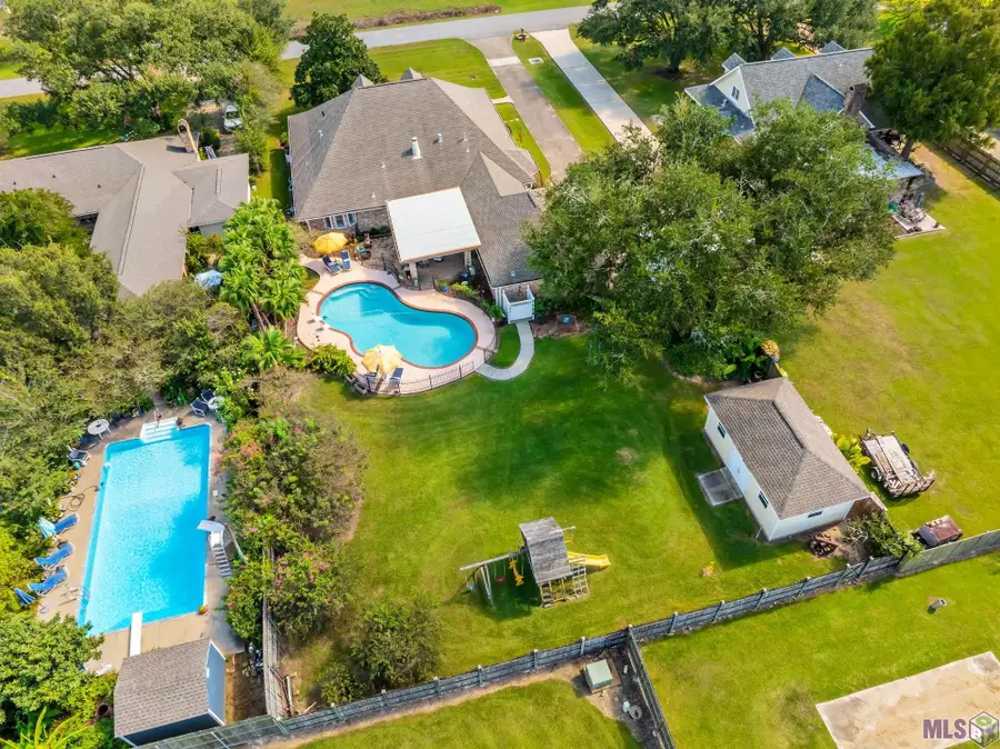 625 Fairway Dr, Thibodaux, LA 70301 - Image #3