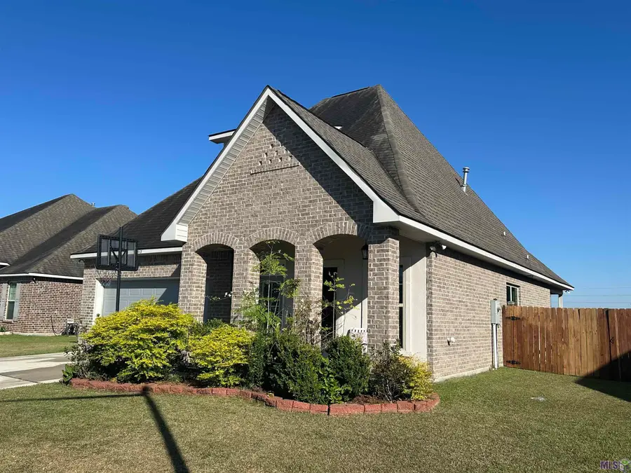 313 Pond Dr, Thibodaux, LA 70301 - Image #2