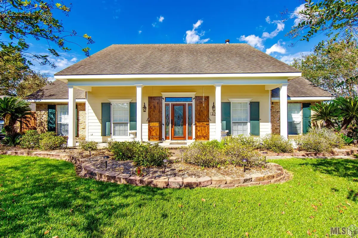 421 Cedar Tree Drive, Thibodaux, LA 70301 - Image #1