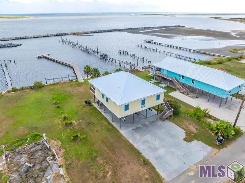 227 West Central Avenue, Grand Isle, LA 70358 - #2