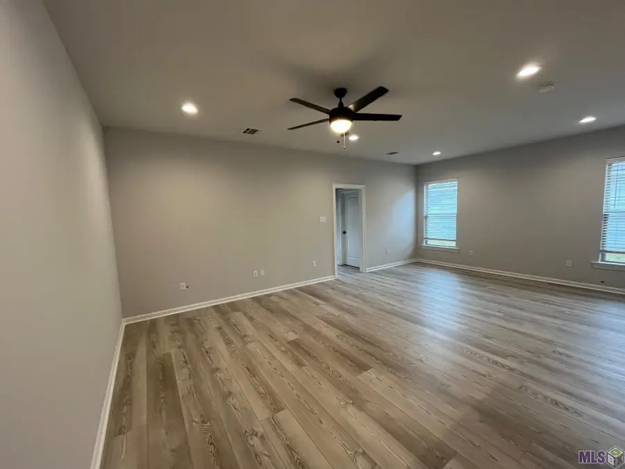435 Wagon Wheel Drive, Thibodaux, LA 70301 - Image #2