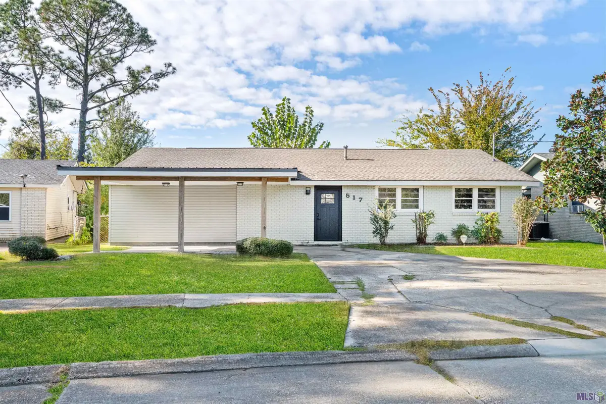 517 Paris Ln, Houma, LA 70363 - Image #1