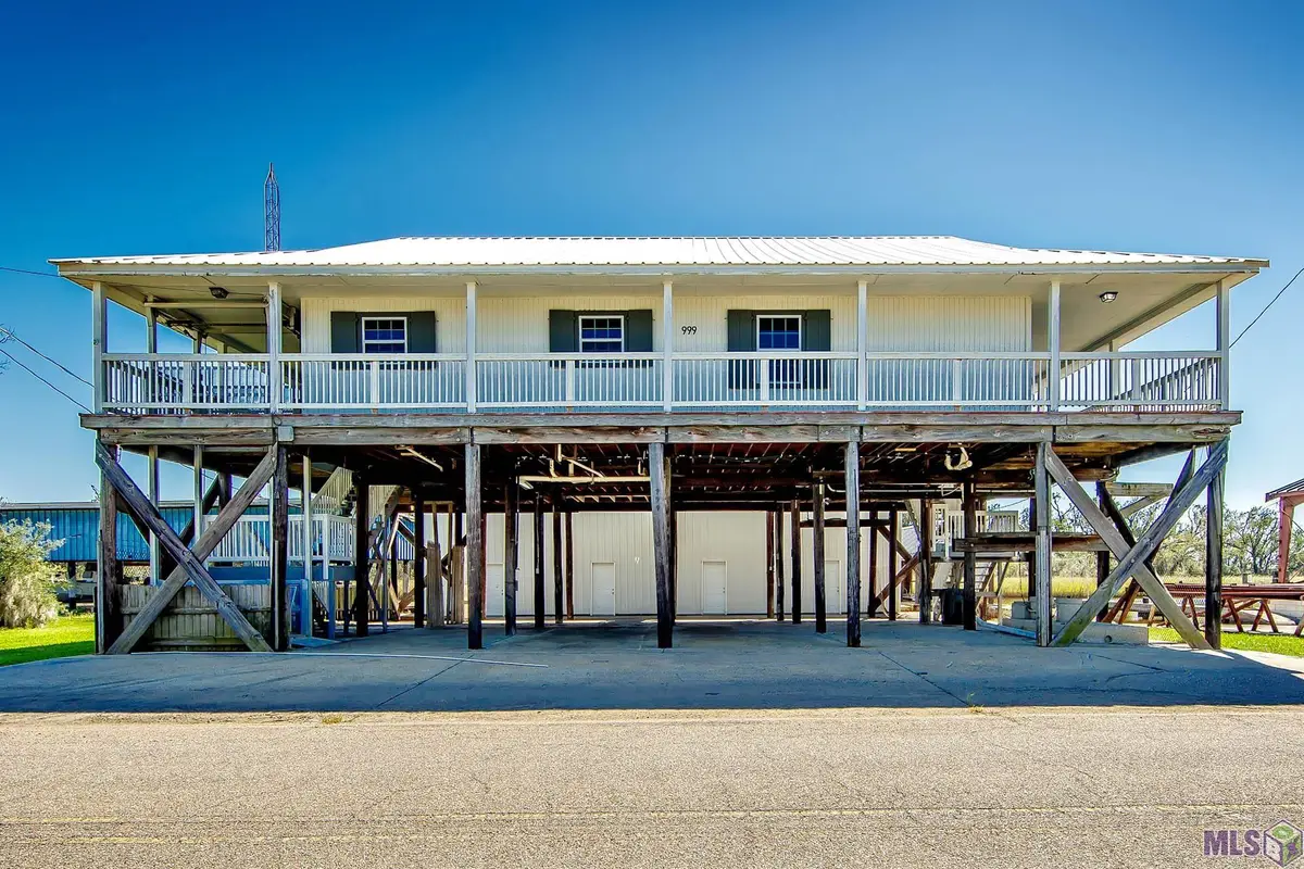 999 Four Point Rd, Dulac, LA 70353 - Image #1