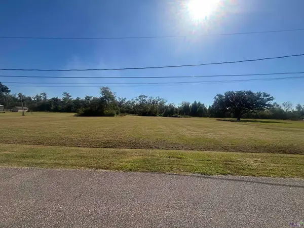 415 Central Lafourche Drive, Raceland, LA 70394