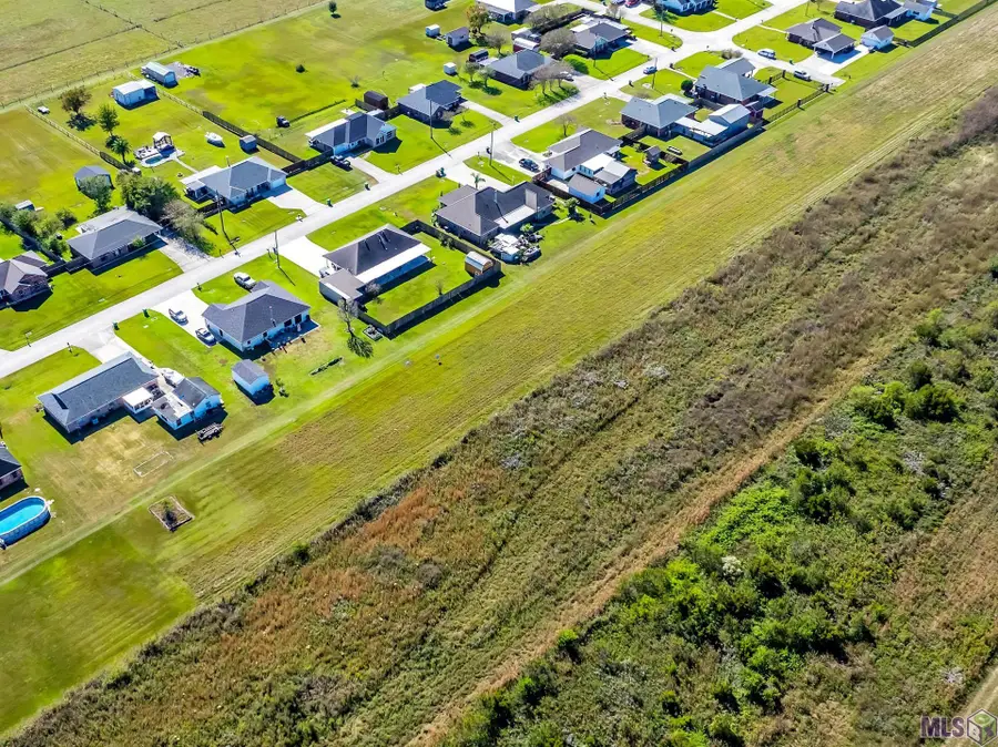 102 Madeline St, Thibodaux, LA 70301 - Image #3