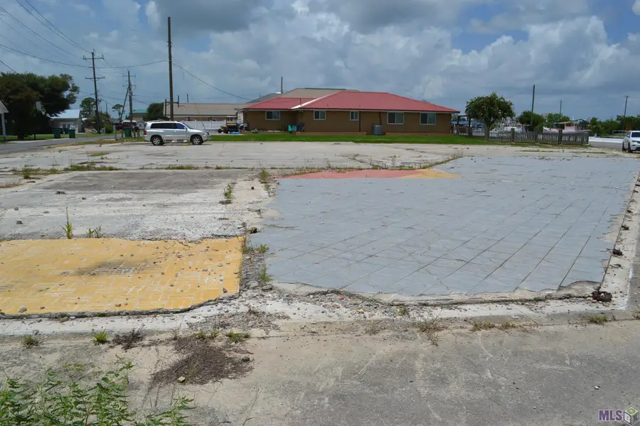 1720 South Bayou Drive, Golden Meadow, LA 70357 - Image #3