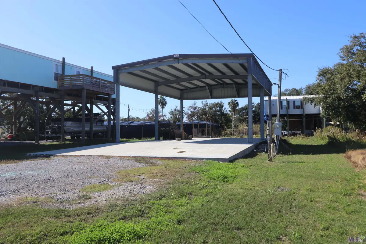 227 Oak, Grand Isle, LA 70358 - Image #1