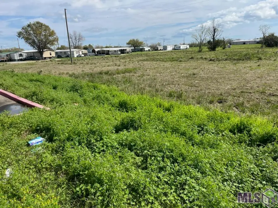 121 Mozart Drive, Houma, LA 70363 - Image #2