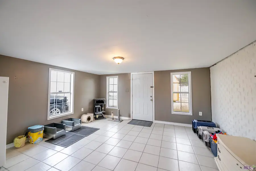 363 L Kirth Drive, Houma, LA 70363 - Image #2