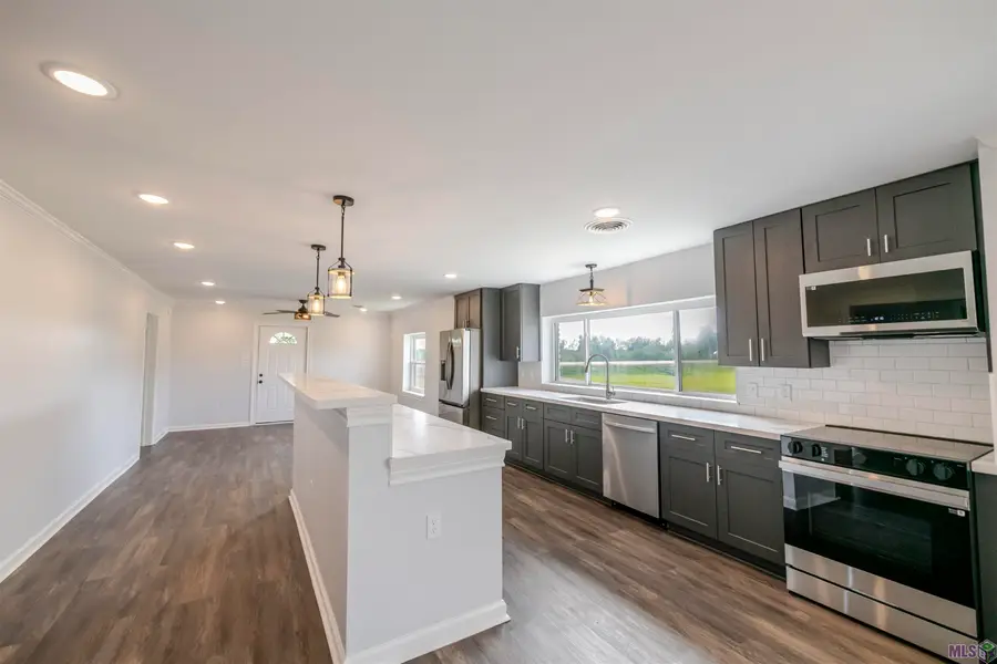 2504 Hwy 182, Raceland, LA 70394 - Image #2