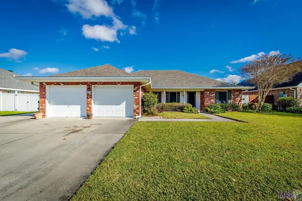 301 Hawthorne Dr, Houma, LA 70360