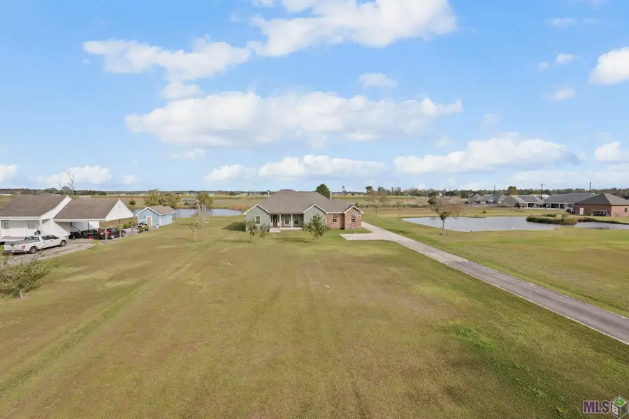 13283 Lotus St, Vacherie, LA 70090 - Image #2