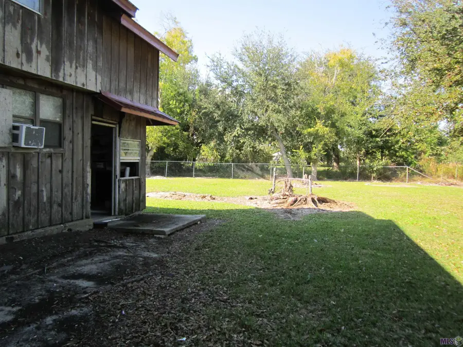 154 Dursette Street, Golden Meadow, LA 70357 - Image #3
