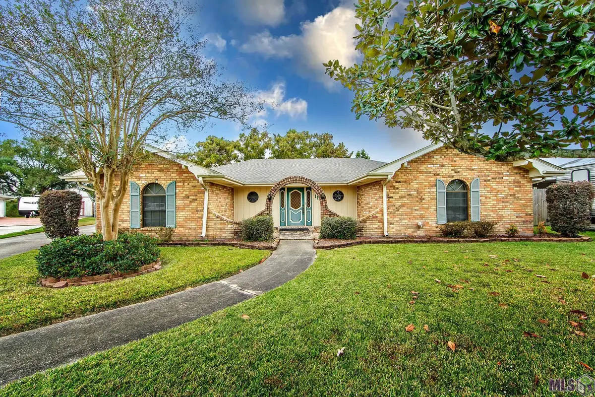 110 Colyell Dr, Houma, LA 70363 - Image #1