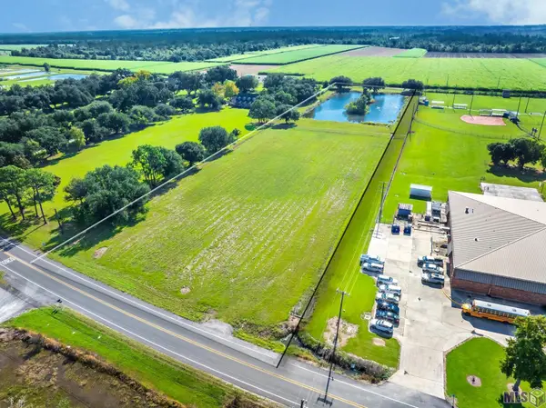 617 A Bayou Dularge Rd, Houma, LA 70363