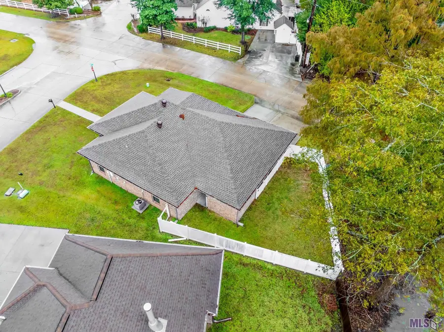 103 Woodburn Drive, Houma, LA 70364 - Image #3
