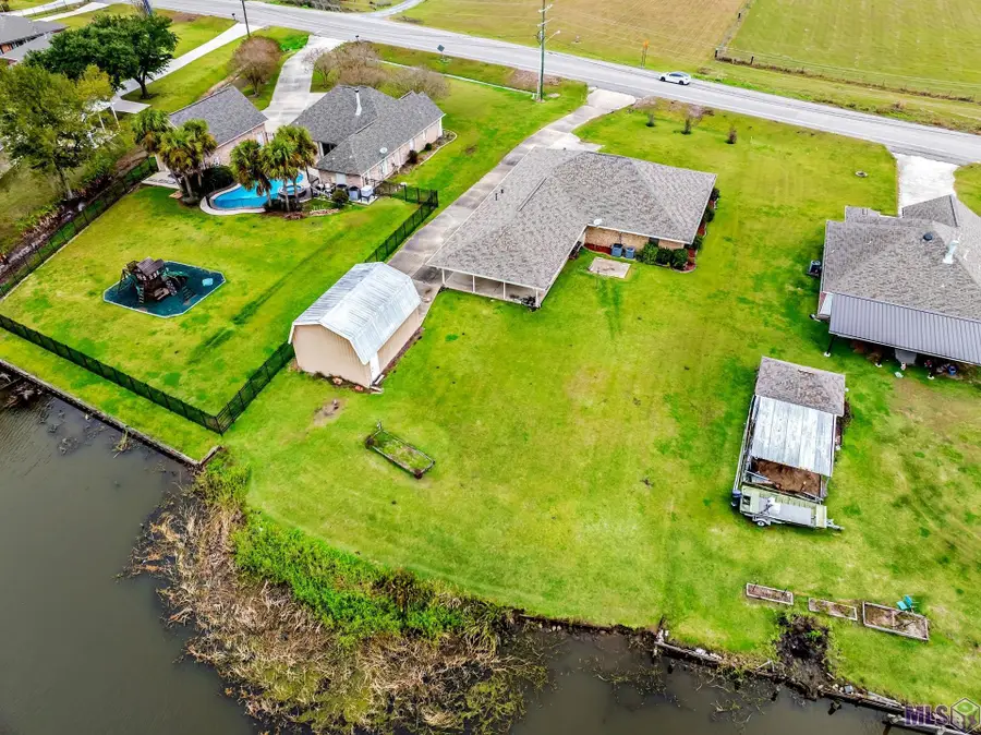 10548 East Park Ave, Houma, LA 70363 - Image #2