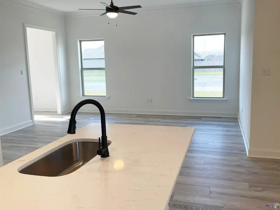 298 Marie Claire Dr, Houma, LA 70364 - #2
