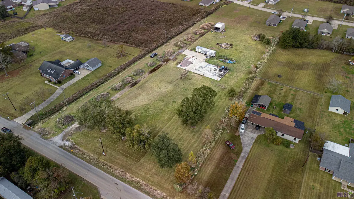 814 Forty Arpent Rd, Thibodaux, LA 70301 - Image #1