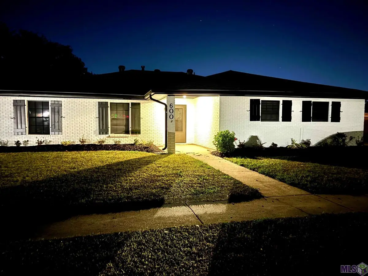600 Wellington Dr, Houma, LA 70360 - Image #1