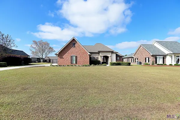 111 Autumn Ridge Drive, Thibodaux, LA 70301