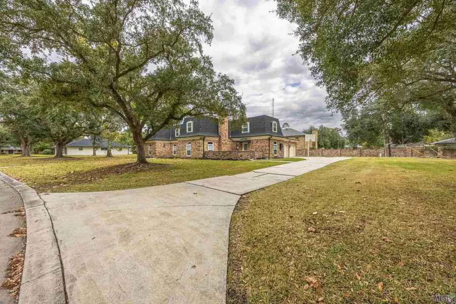 43 Parkway Cr, Houma, LA 70364 - Image #3