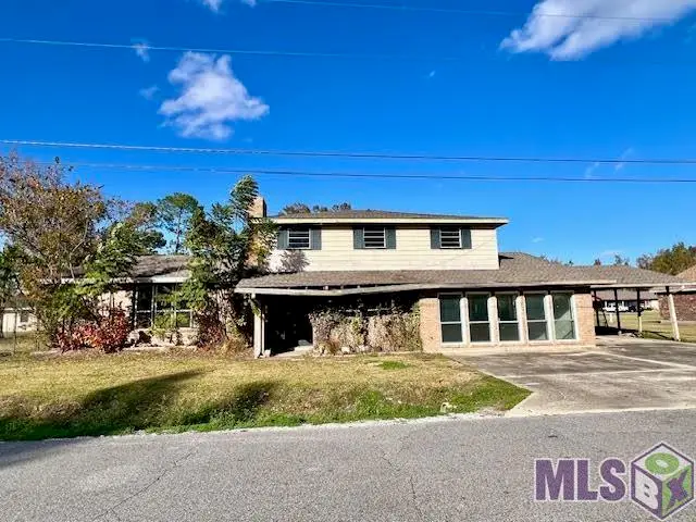 203 Donald Dr, Houma, LA 70363 - Image #1