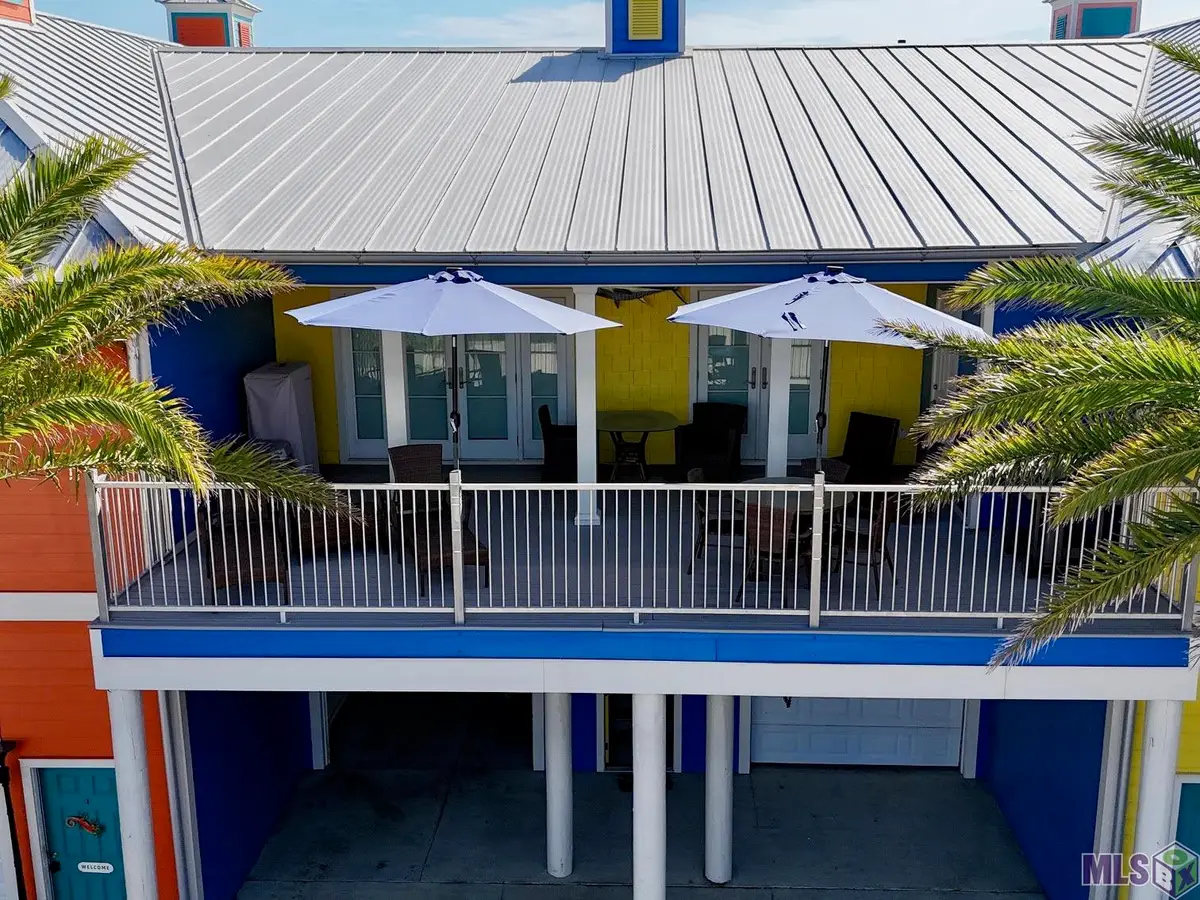 1851 Highway 1 #3, Grand Isle, LA 70358 - Image #1