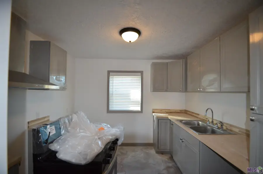 241 Bergeron St, Houma, LA 70364 - Image #3