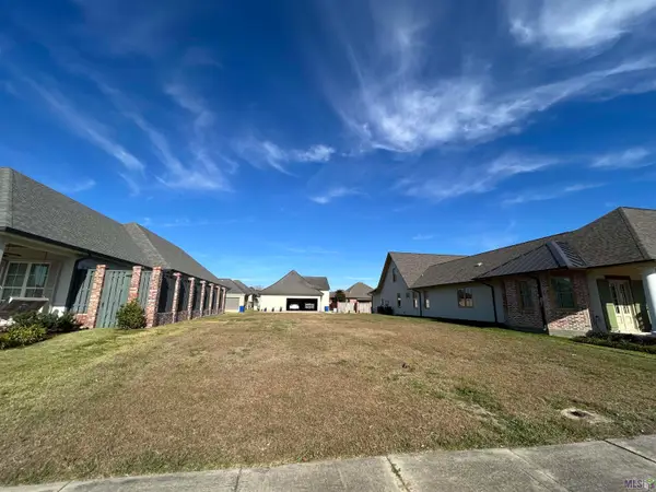 307 Rue Collette, Thibodaux, LA 70301