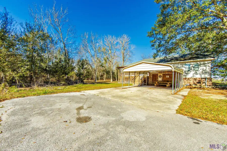 518 St Anthony Street, Raceland, LA 70394 - #2