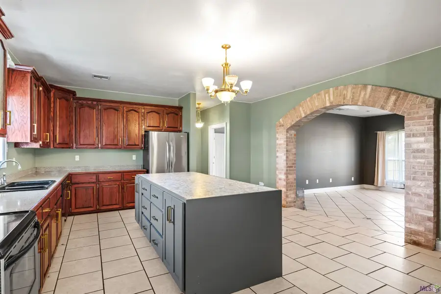 10387 East Park Ave, Houma, LA 70363 - Image #3