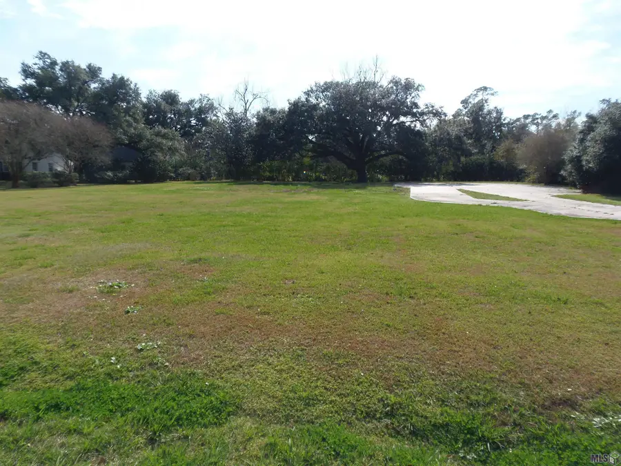 820 East 1st Street, Thibodaux, LA 70301 - Image #2