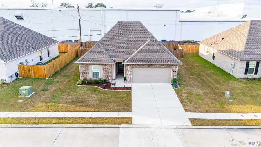 127 Horis Drive, Houma, LA 70364 - Image #2
