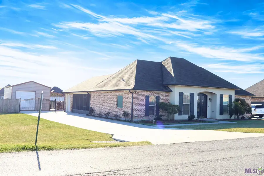 591 Waverly Road, Thibodaux, LA 70301 - Image #2