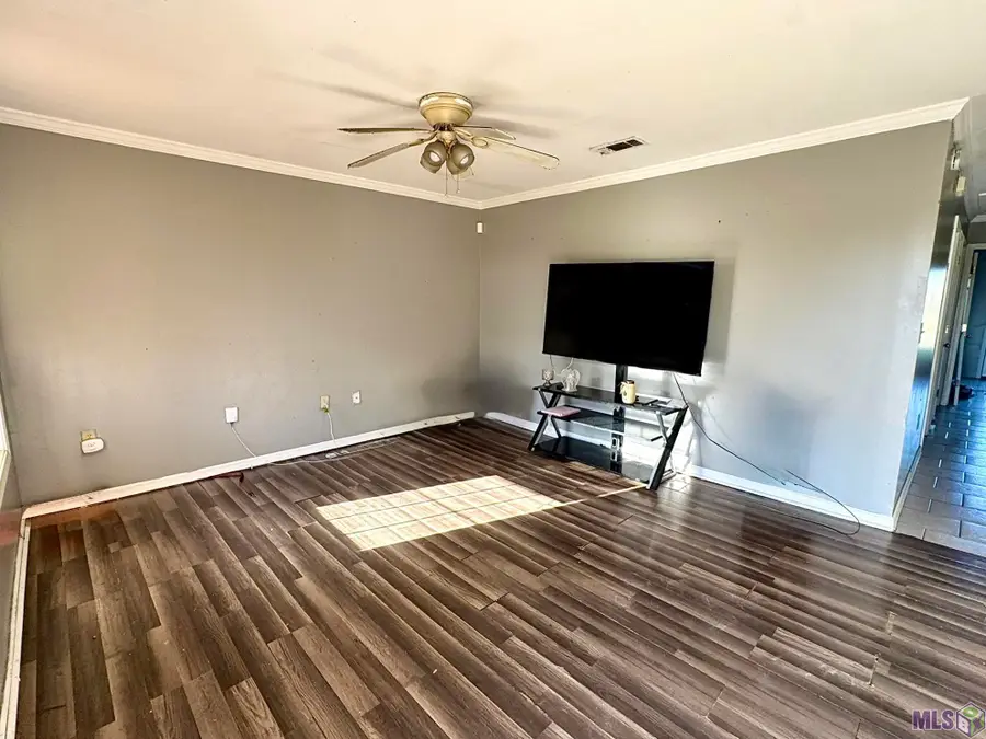 1115 Acadian Dr, Houma, LA 70363 - Image #2