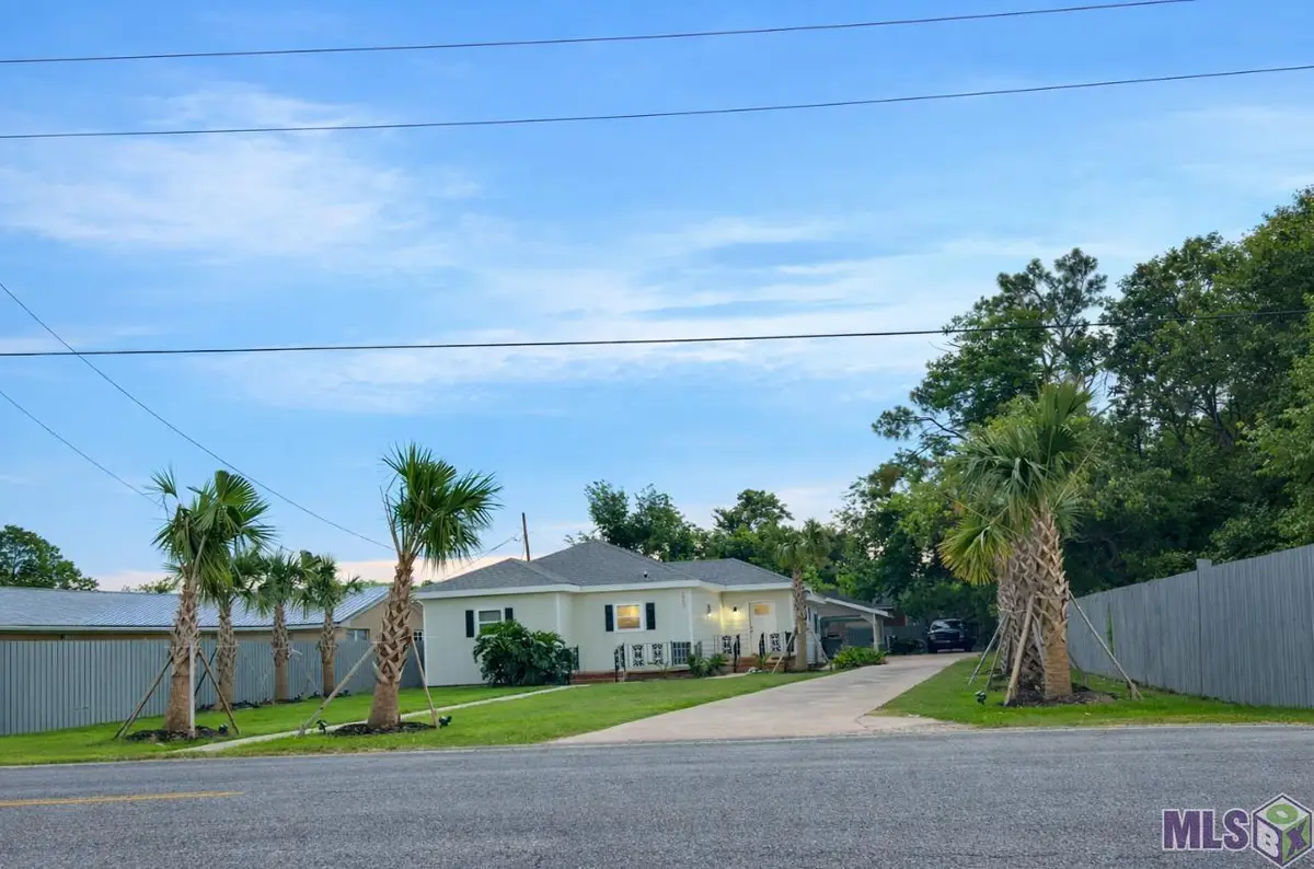 18687 East Main Street, Galliano, LA 70354 - Image #1